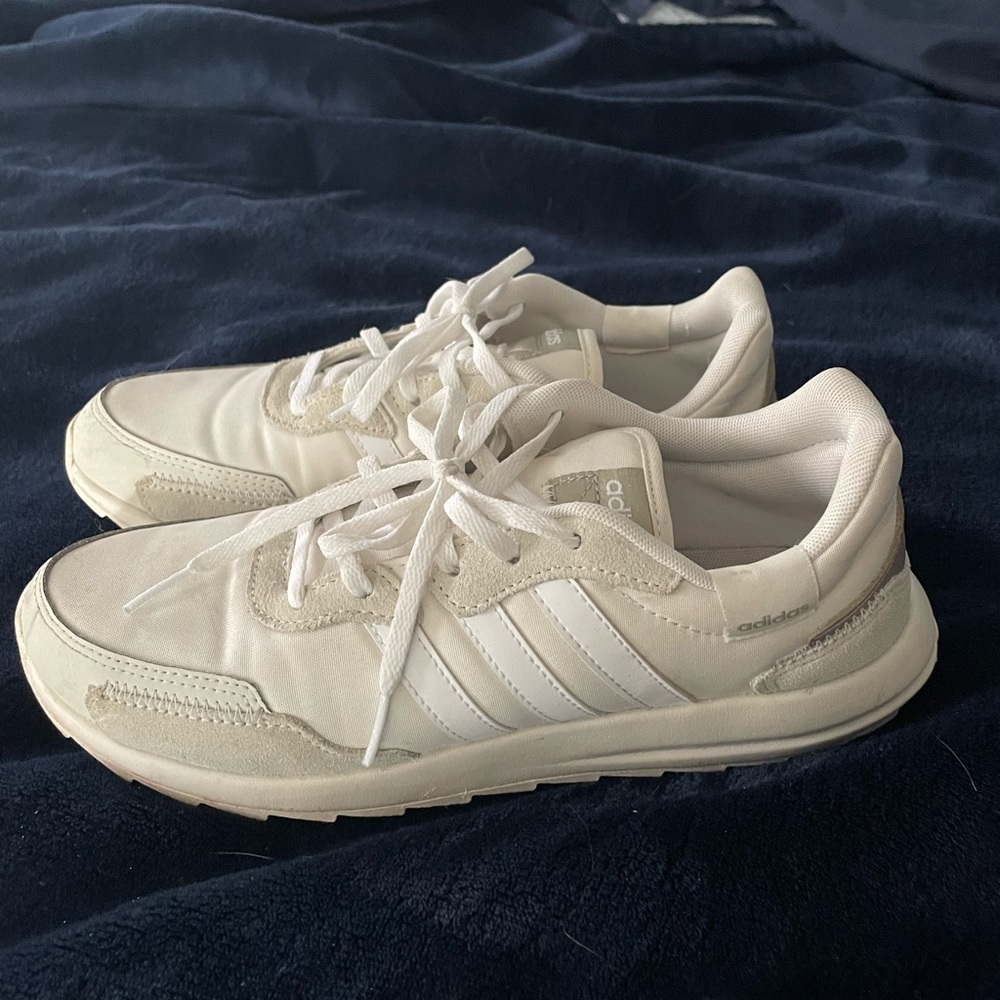 Retro adidas women’s size 7.5